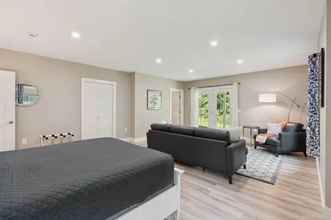 83 Hoyt Drive Monmouth ME 04259