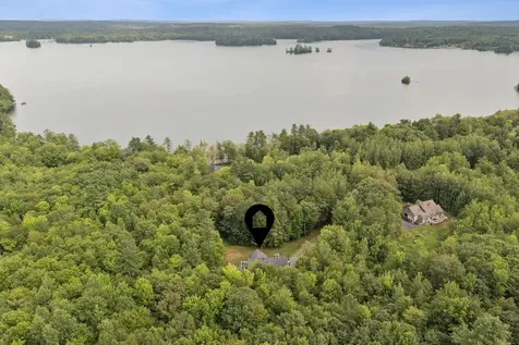 83 Hoyt Drive Monmouth ME 04259