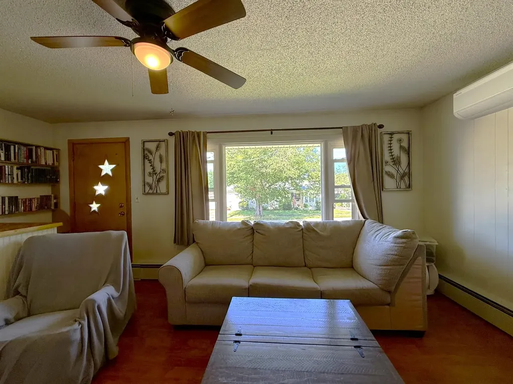 25 Albert Street Lewiston ME 04240