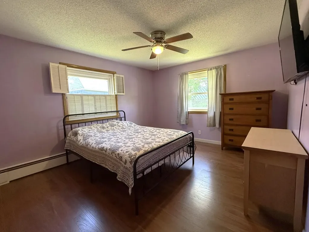 25 Albert Street Lewiston ME 04240