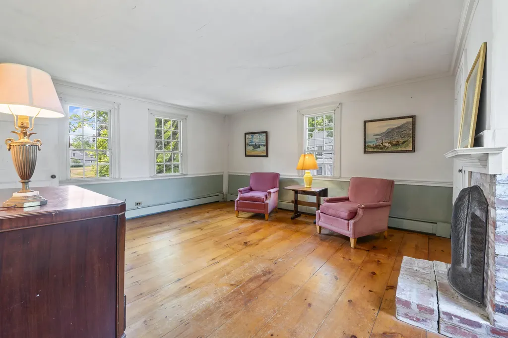 41 Federal Street Wiscasset ME 04578