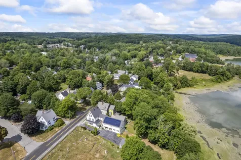 41 Federal Street Wiscasset ME 04578
