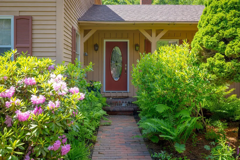 14 Westwood Drive Ellsworth ME 04605