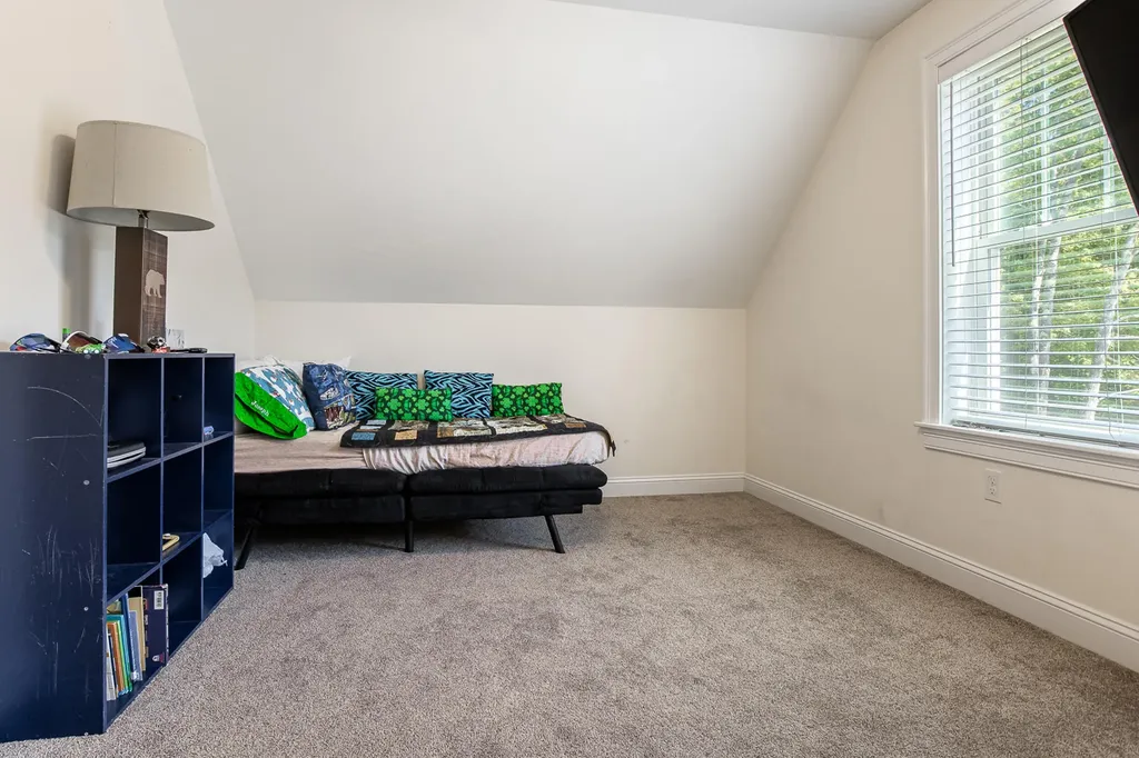 56 Stacy Lane Eliot ME 03903