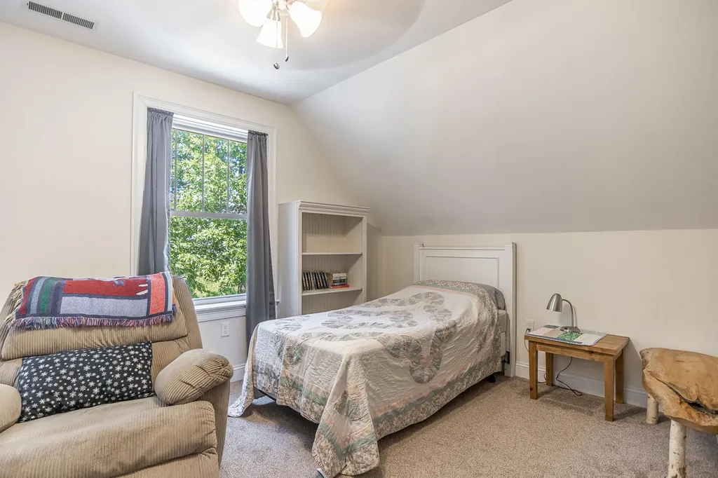 56 Stacy Lane Eliot ME 03903