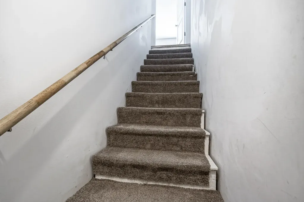 56 Stacy Lane Eliot ME 03903