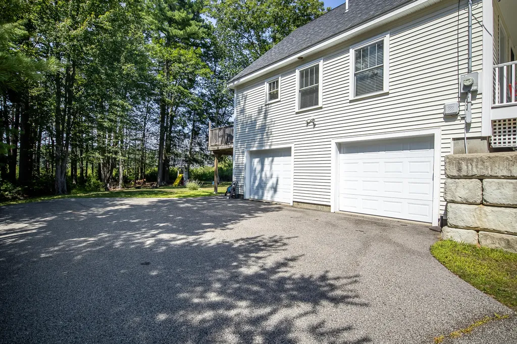 56 Stacy Lane Eliot ME 03903