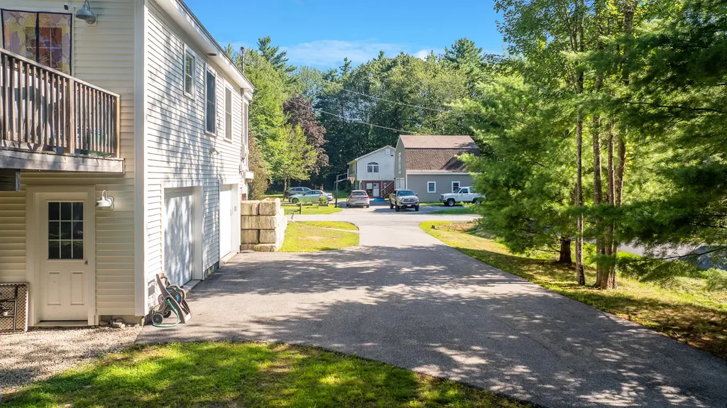 56 Stacy Lane Eliot ME 03903