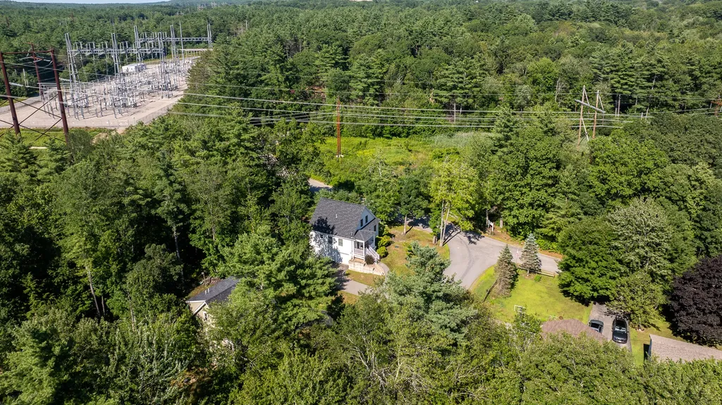 56 Stacy Lane Eliot ME 03903