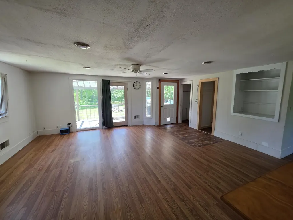 22 Boardman Way Belfast ME 04915