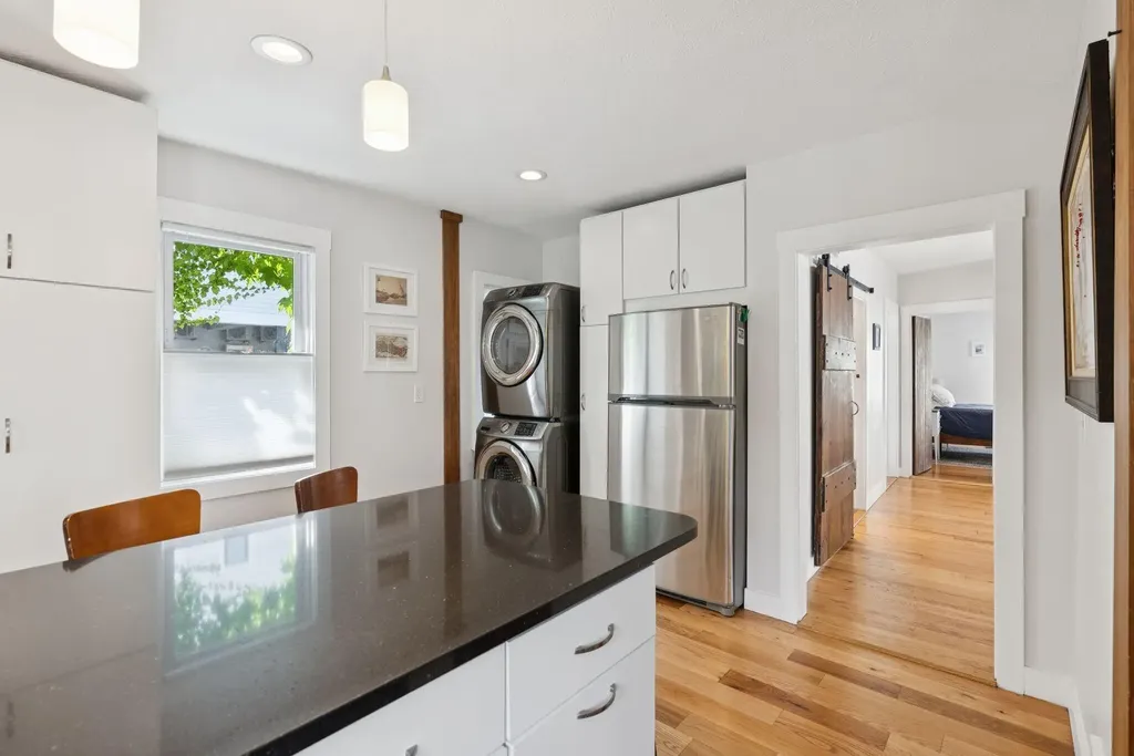 20 Tate Street Portland ME 04102