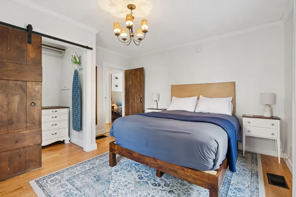 20 Tate Street Portland ME 04102
