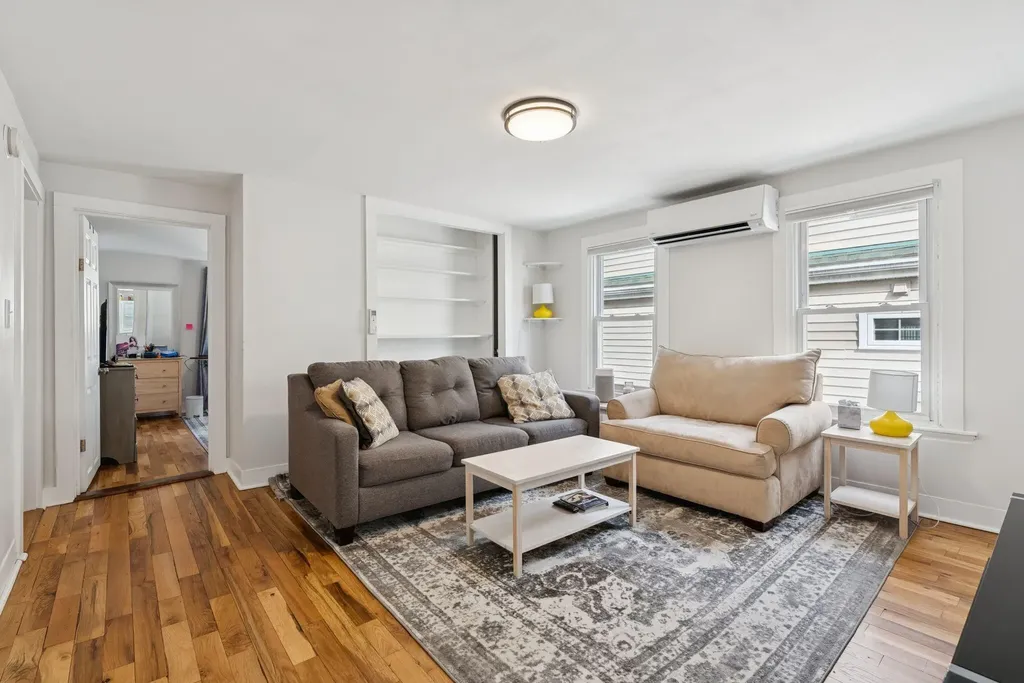 20 Tate Street Portland ME 04102