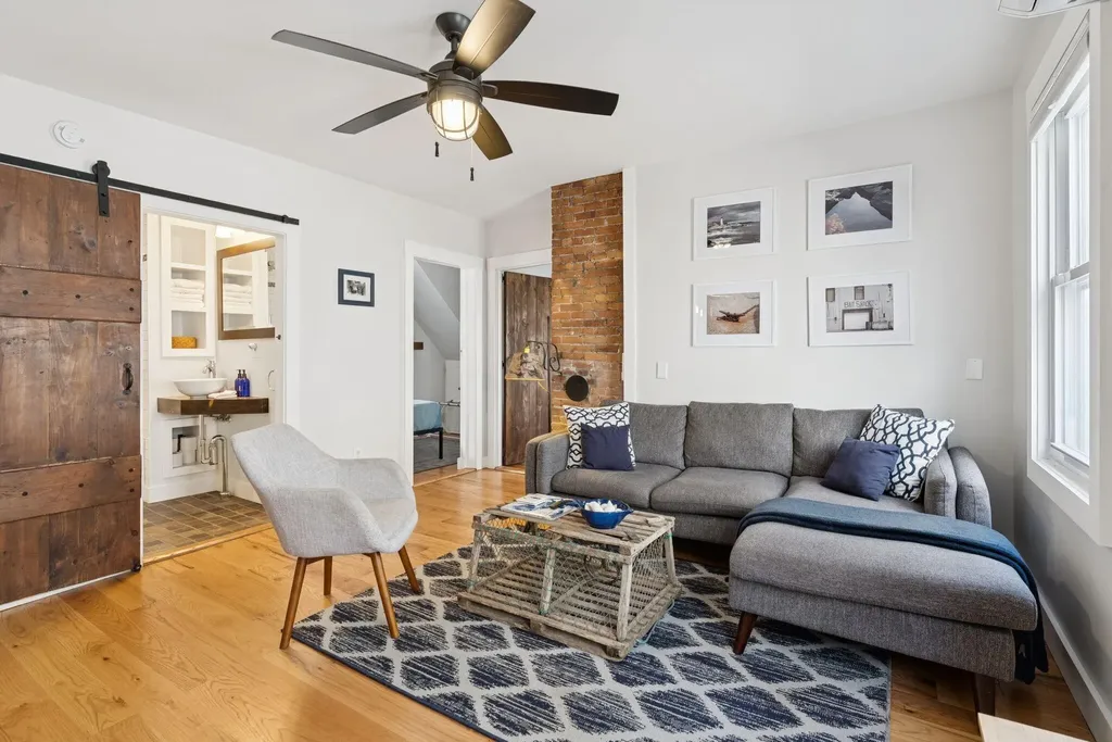 20 Tate Street Portland ME 04102