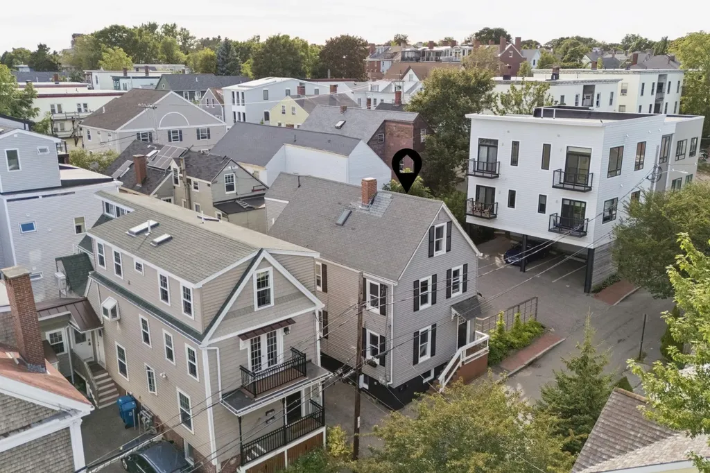 20 Tate Street Portland ME 04102