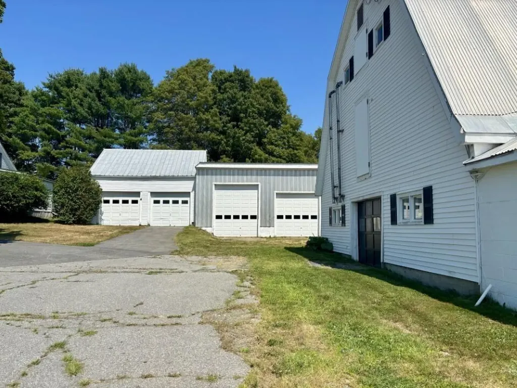 1631 Lakewood Road Madison ME 04950