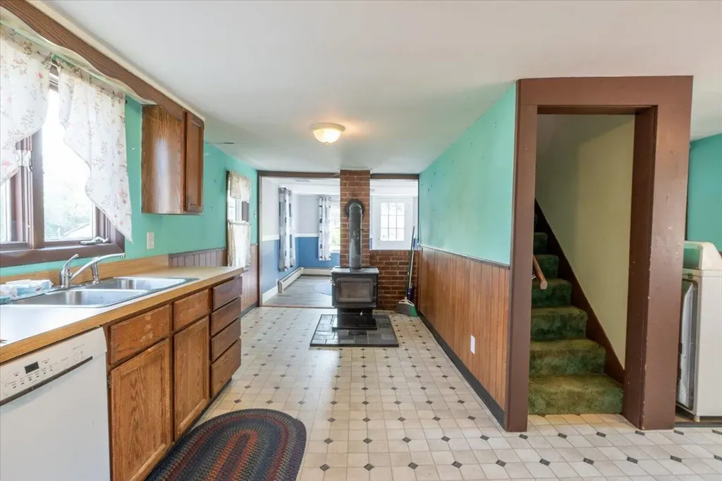10 Spruce Street Rockland ME 04841