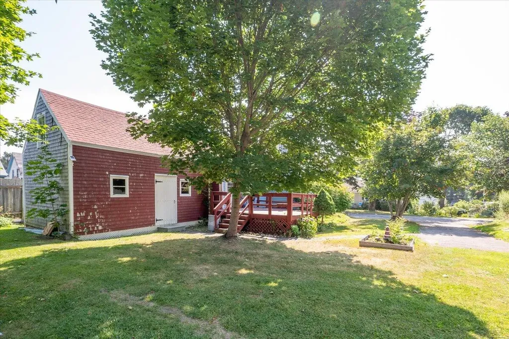 10 Spruce Street Rockland ME 04841