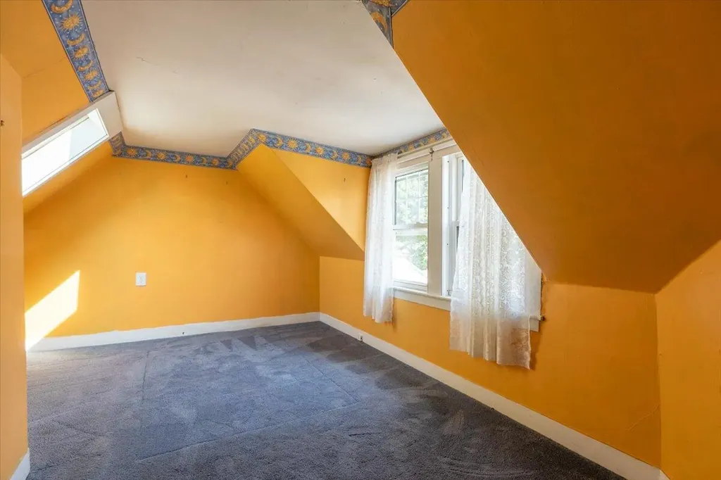 10 Spruce Street Rockland ME 04841