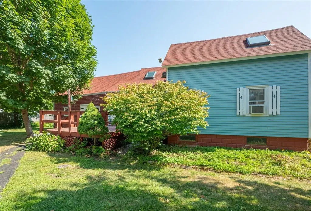 10 Spruce Street Rockland ME 04841
