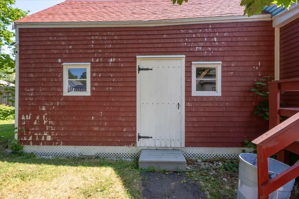 10 Spruce Street Rockland ME 04841