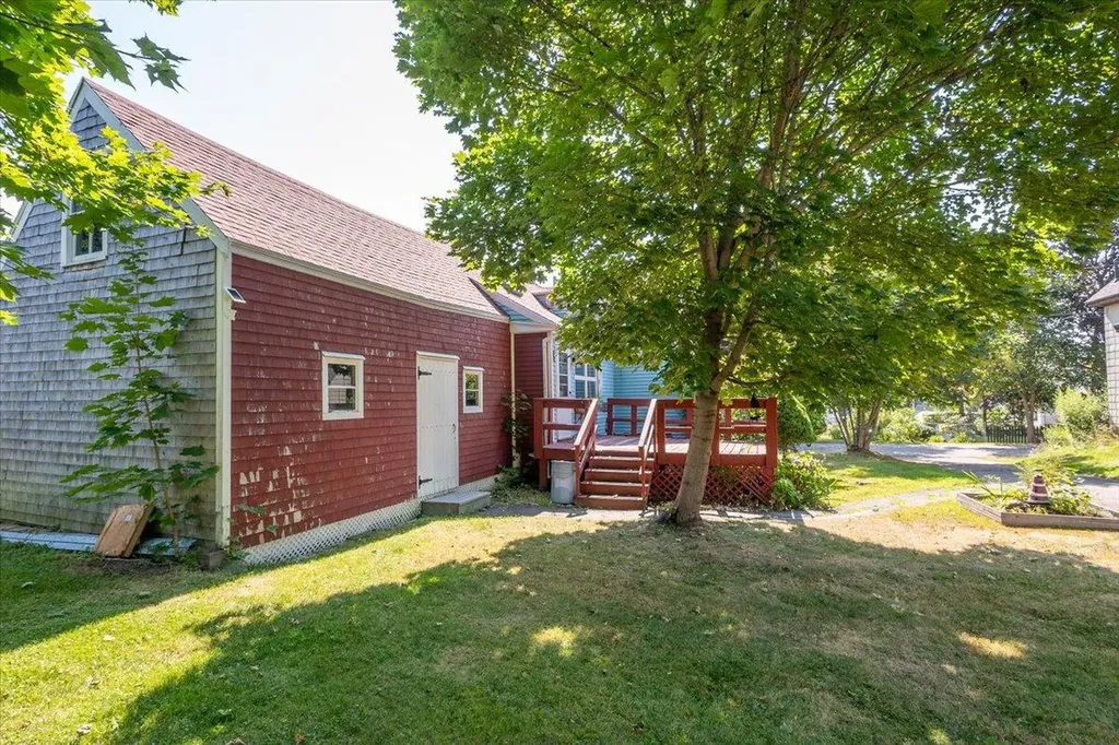 10 Spruce Street Rockland ME 04841