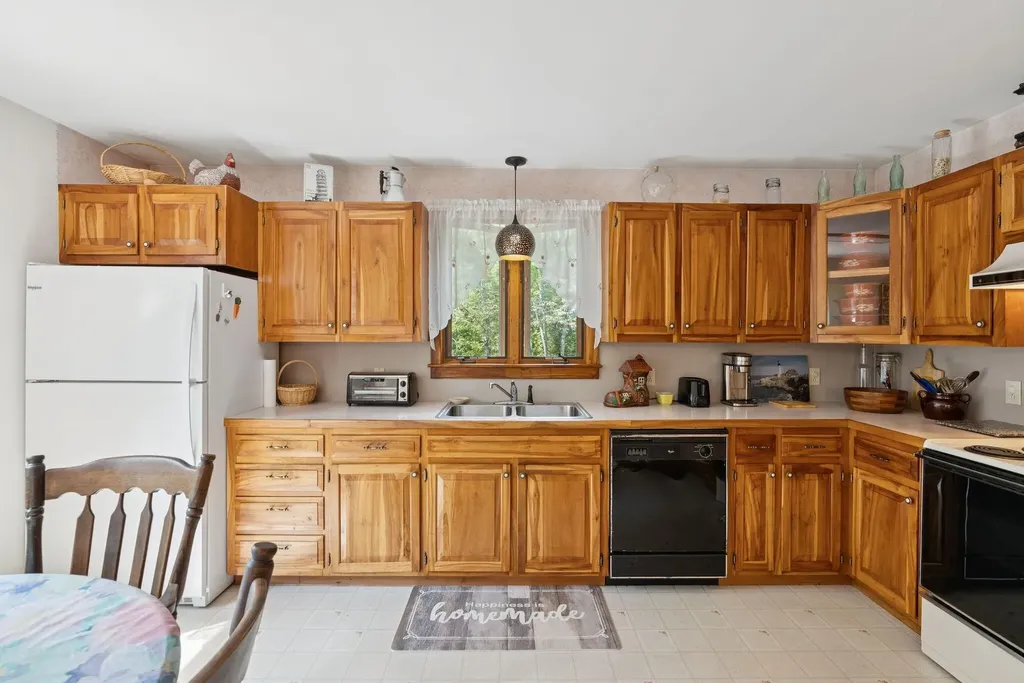 283 Clark Road Plymouth ME 04969