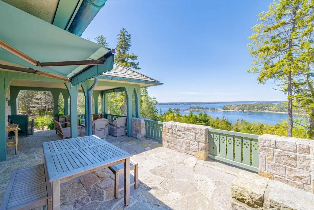 6 Cliffhanger Lane Mount Desert ME 04675
