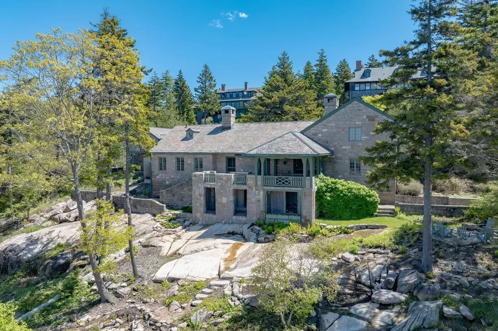 6 Cliffhanger Lane Mount Desert ME 04675