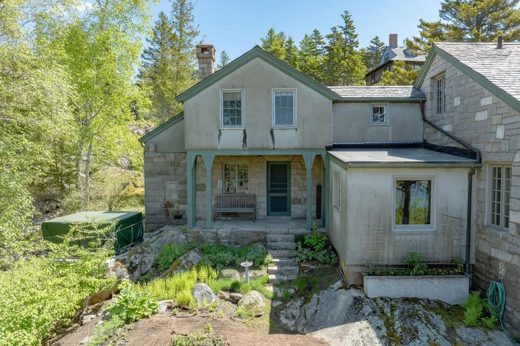 6 Cliffhanger Lane Mount Desert ME 04675