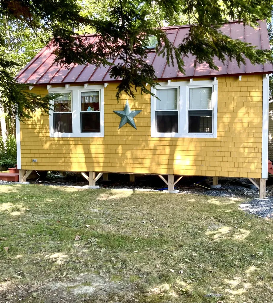 8 S Vigue Shore Road Albion ME 04910