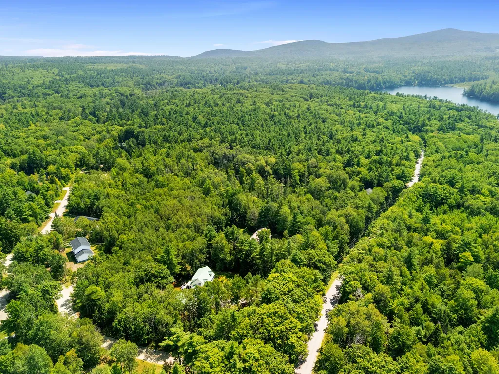 M31 L13j Samian Circle Lincolnville ME 04849