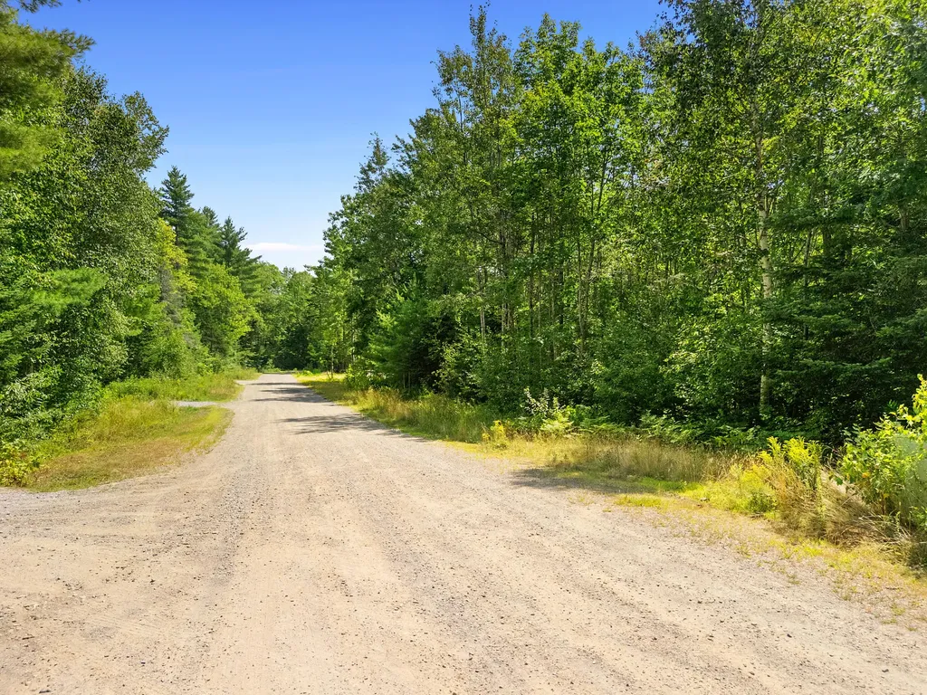 M31 L13j Samian Circle Lincolnville ME 04849