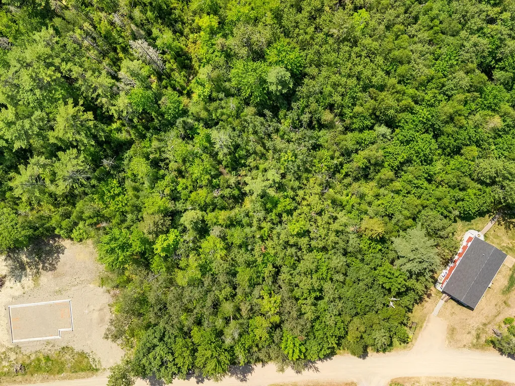 M31 L13j Samian Circle Lincolnville ME 04849