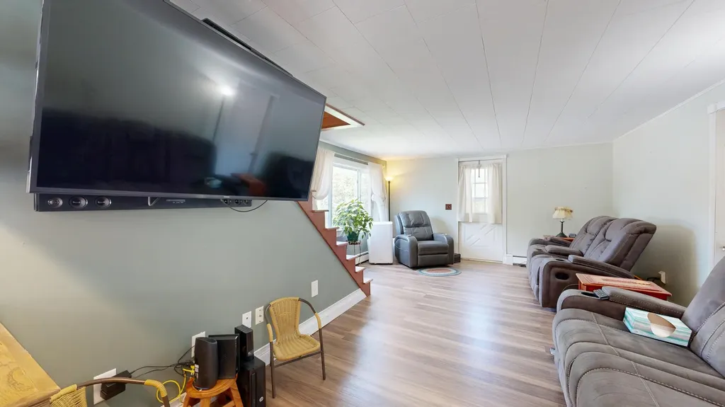 45 Hazelhurst Street Auburn ME 04210