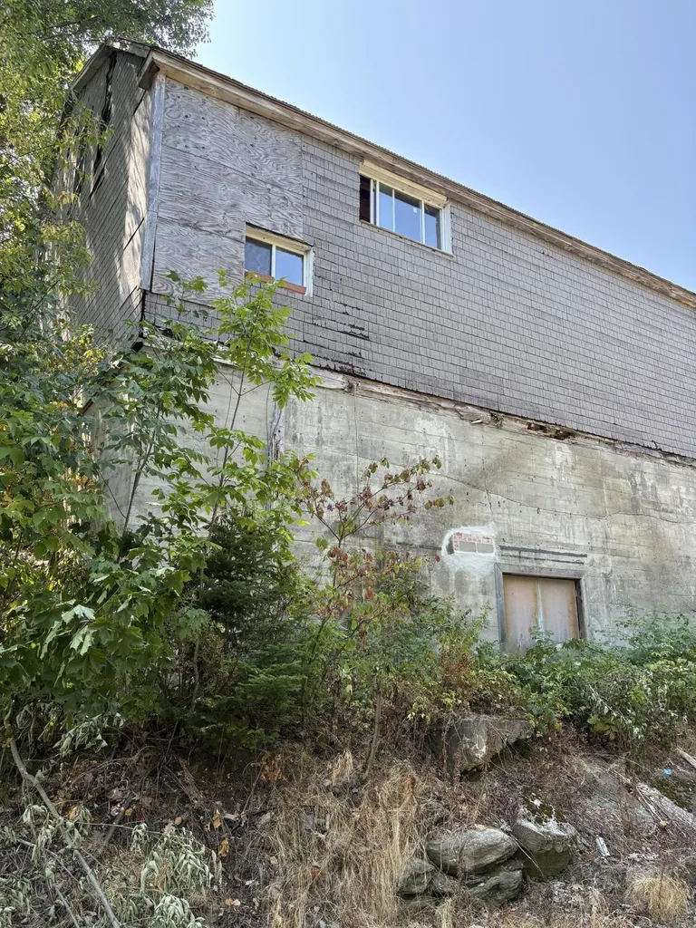 33 Veterans Highway Brooks ME 04921