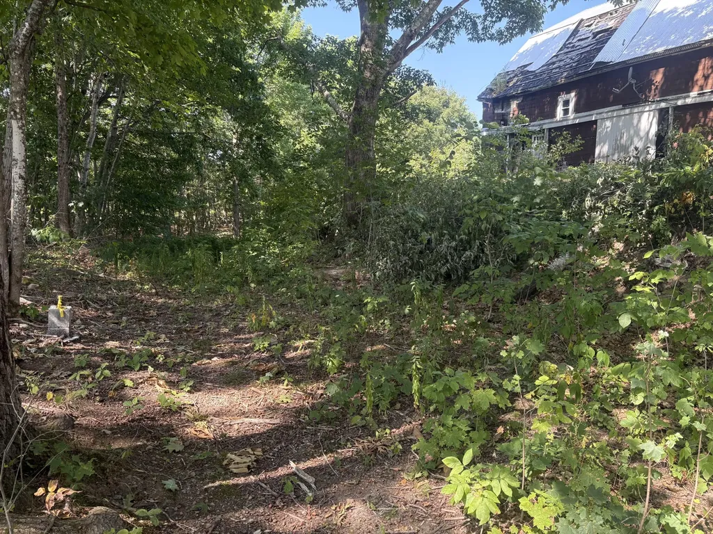 33 Veterans Highway Brooks ME 04921