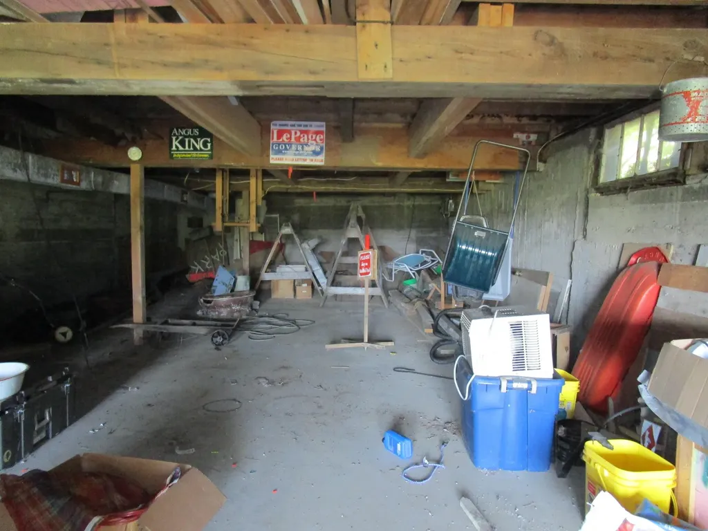 759 Lake Street Auburn ME 04210