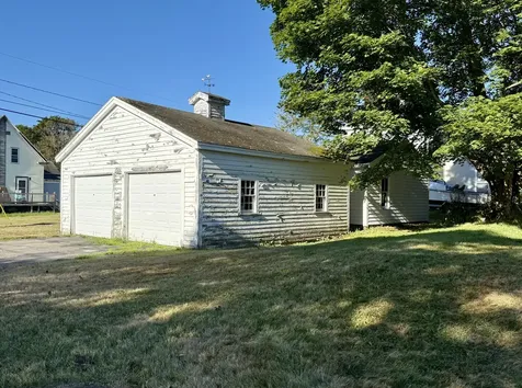7 Broadway Street Eastport ME 04631