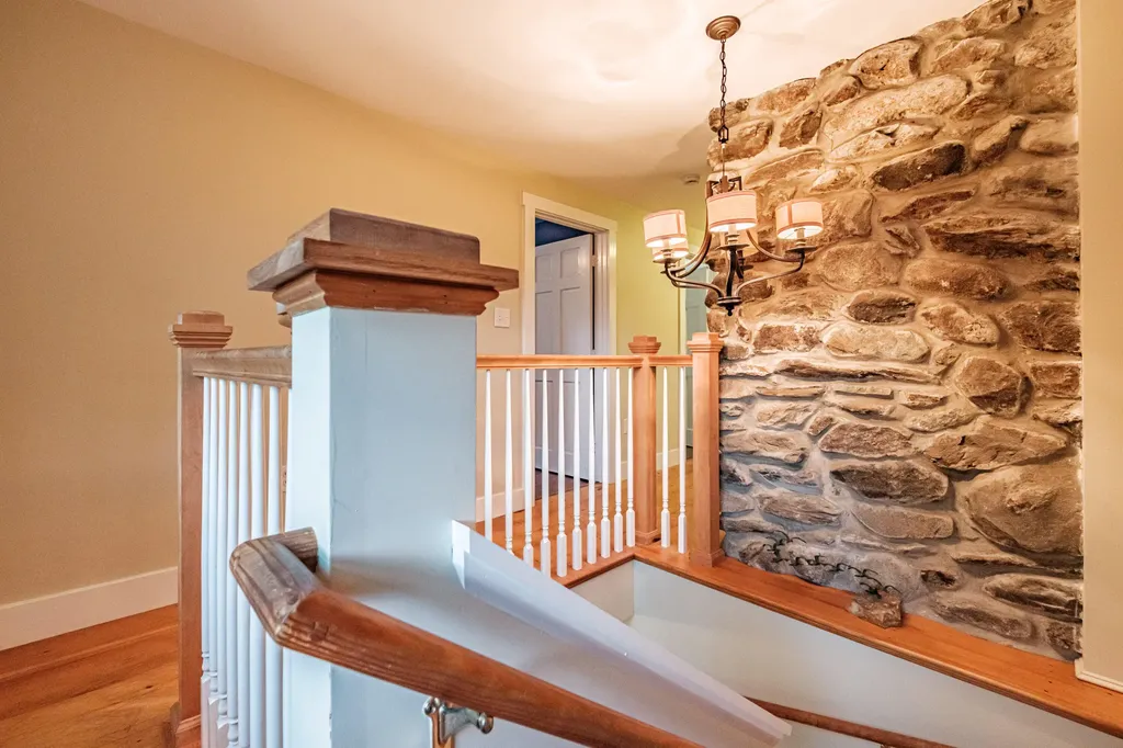 466 Ledge Road Yarmouth ME 04096