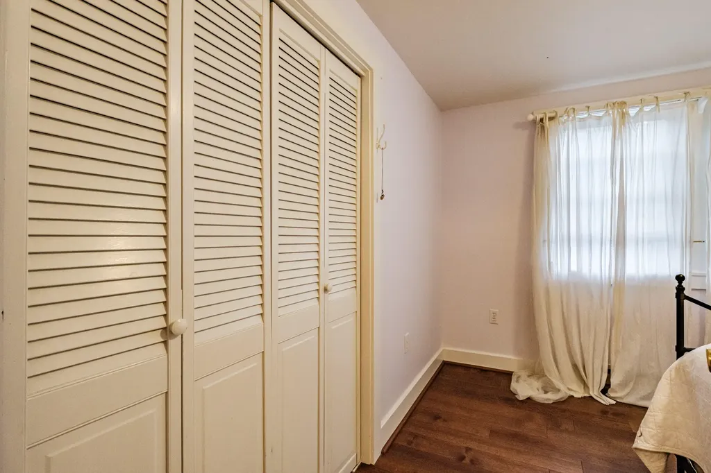 466 Ledge Road Yarmouth ME 04096