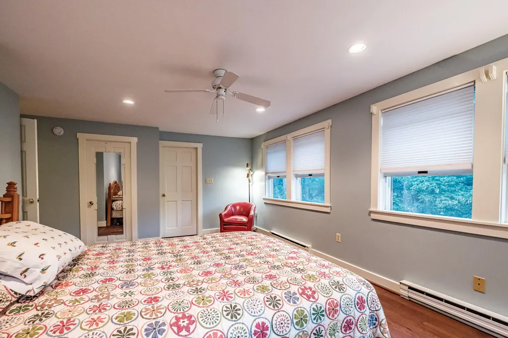 466 Ledge Road Yarmouth ME 04096