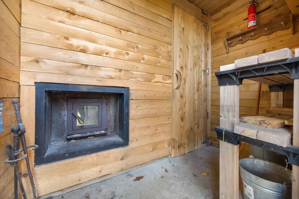 20 Snow Village Road Liberty ME 04949