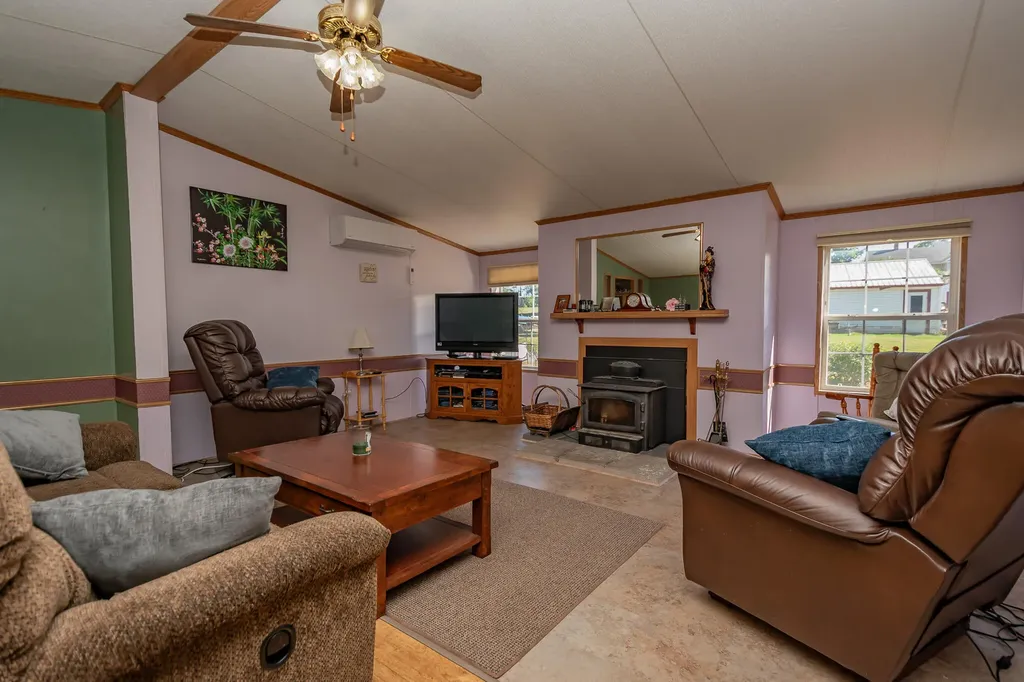 490 Essex Street Dover-foxcroft ME 04426