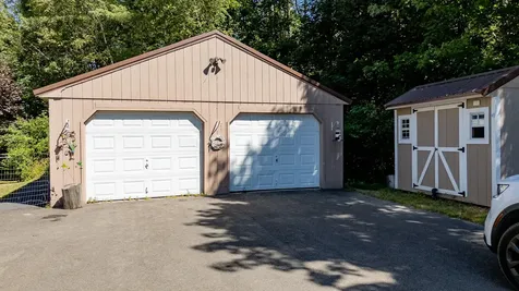 490 Essex Street Dover-foxcroft ME 04426