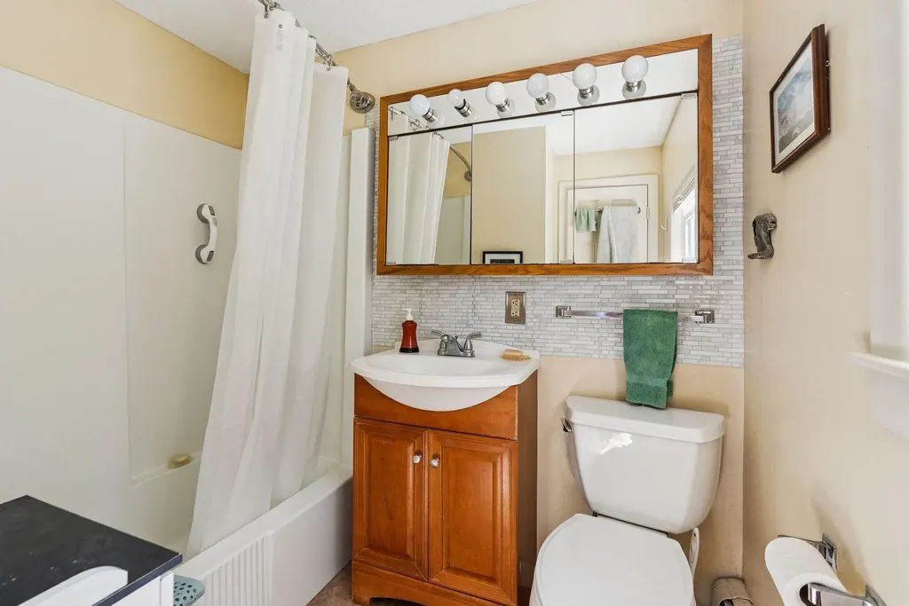 36 Longfellow Avenue Brunswick ME 04011
