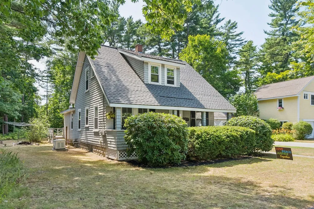 36 Longfellow Avenue Brunswick ME 04011