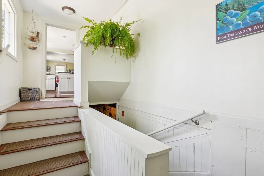 36 Longfellow Avenue Brunswick ME 04011