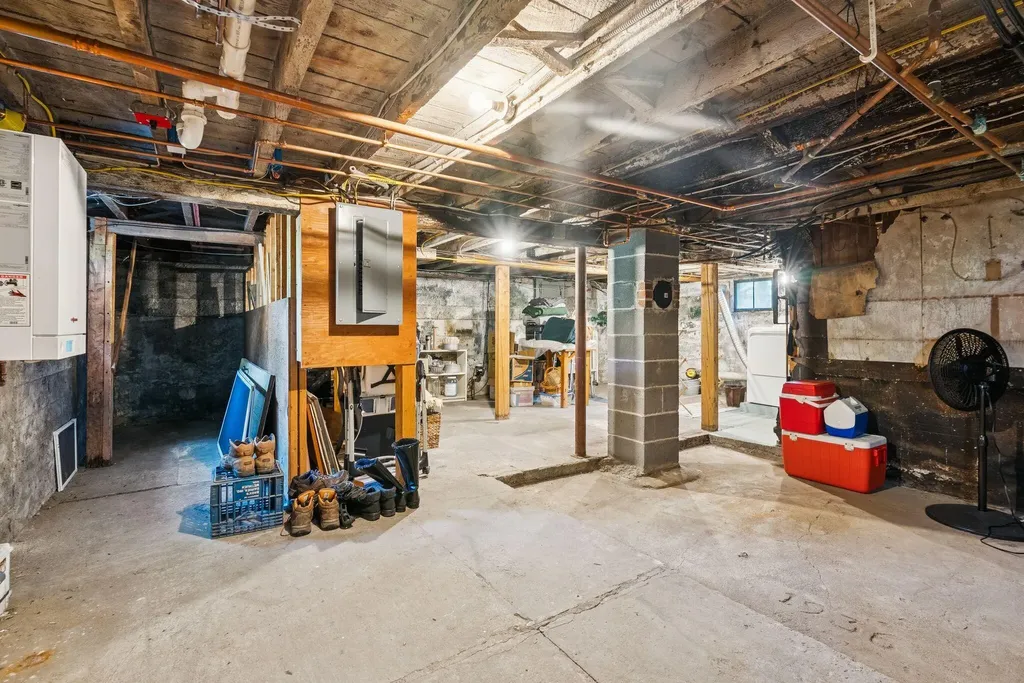 36 Longfellow Avenue Brunswick ME 04011