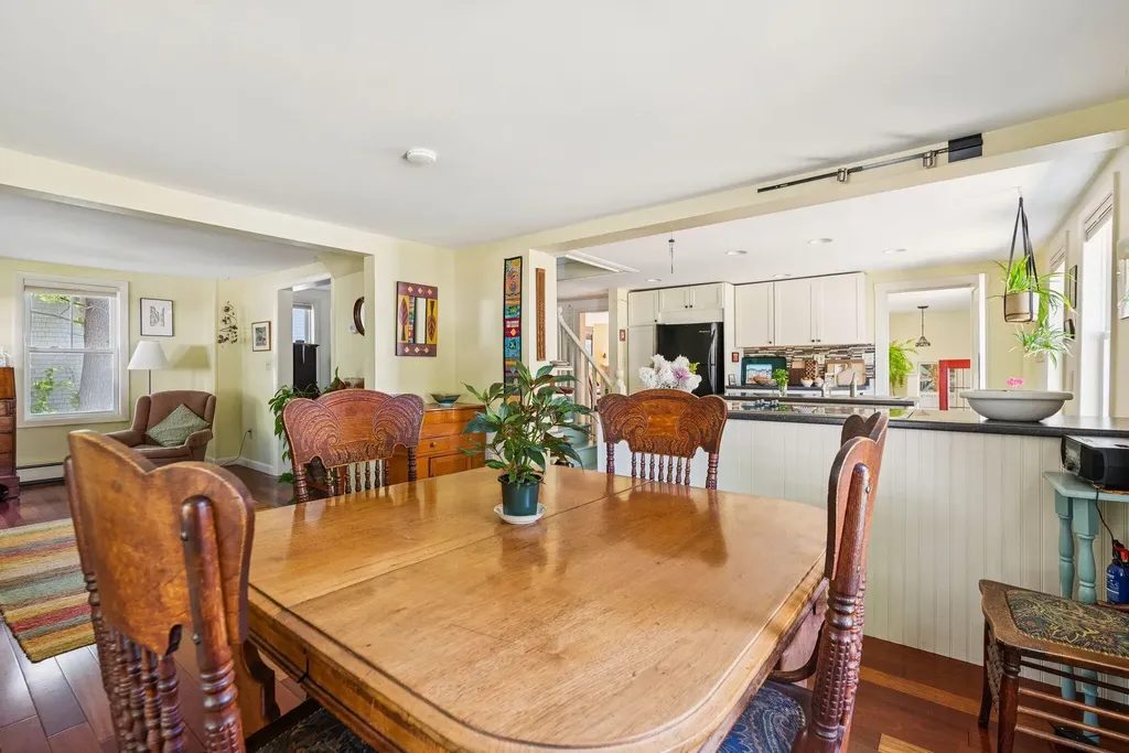 36 Longfellow Avenue Brunswick ME 04011